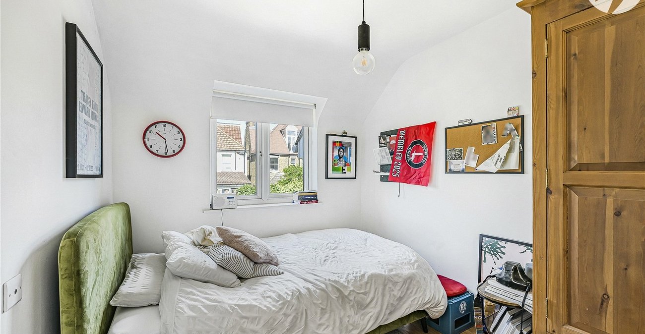 3 bedroom house for sale in West Dartford | Robinson Jackson