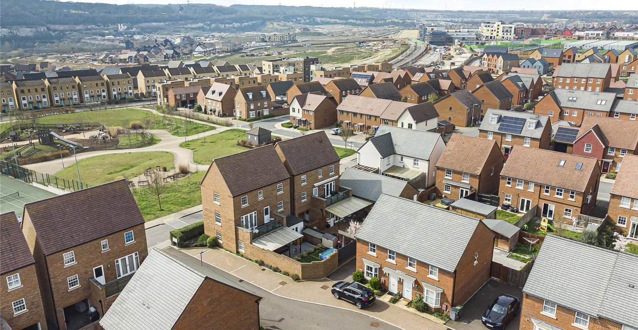 3 bedroom house for sale in Castle Hill | Robinson Jackson