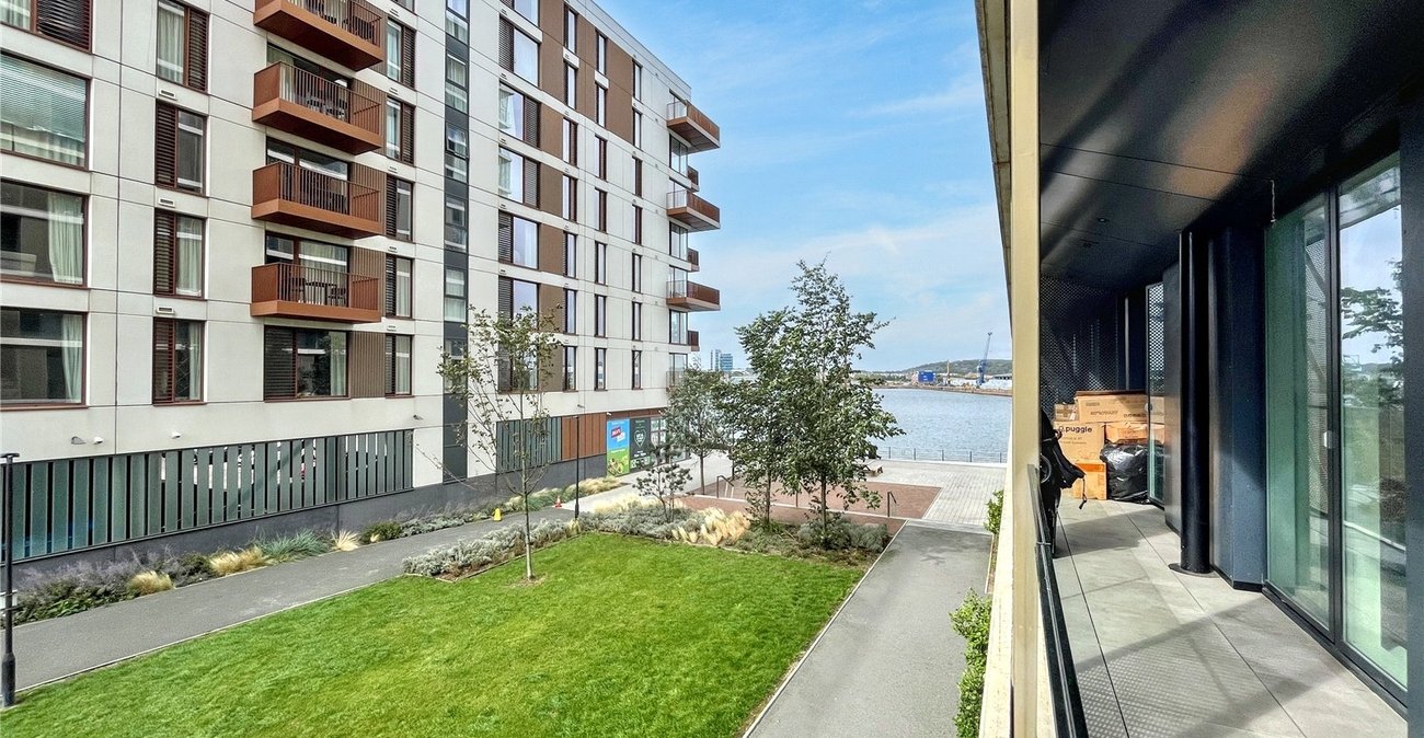 2 bedroom property for sale in Chatham | Robinson Michael & Jackson