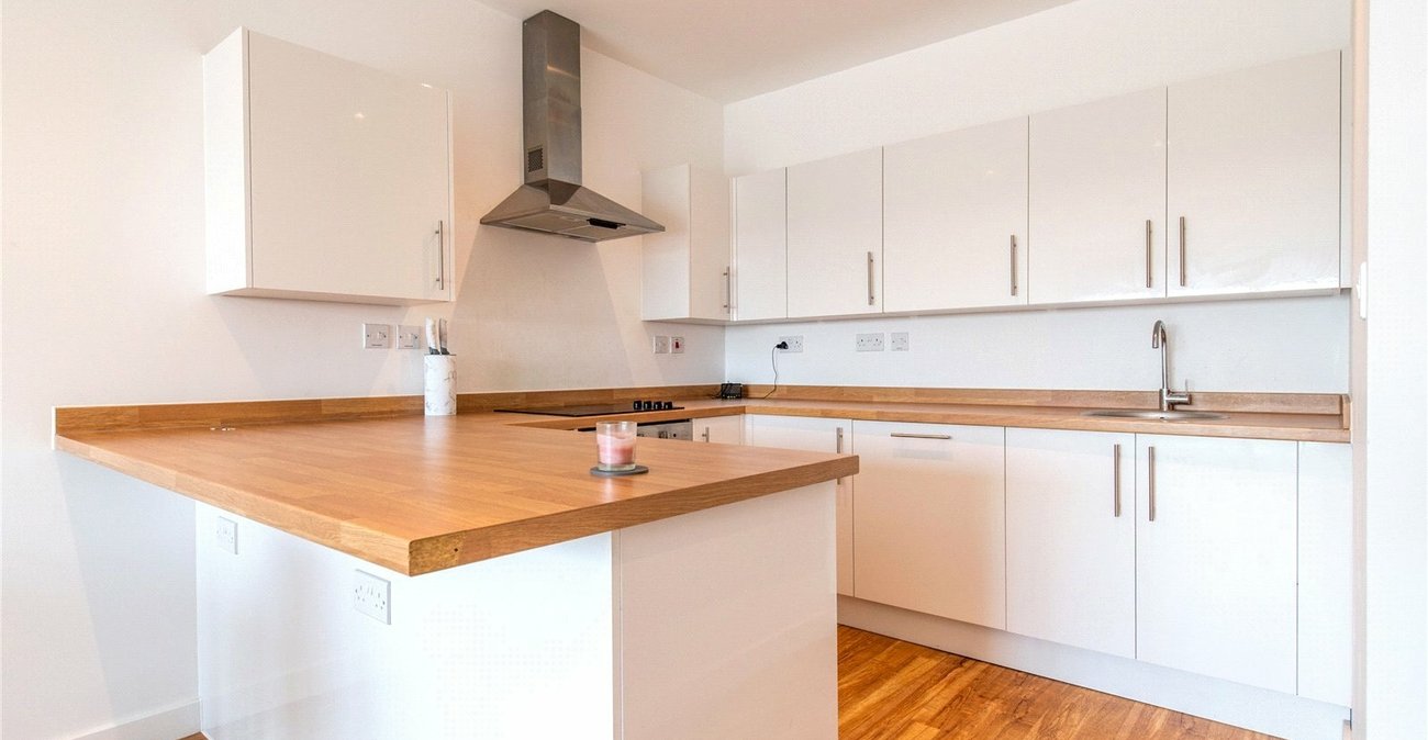 2 bedroom property for sale in Chatham | Robinson Michael & Jackson