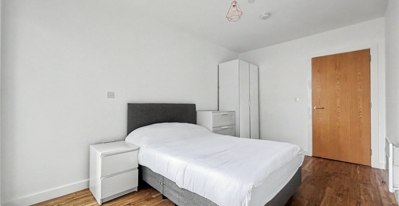 2 bedroom property for sale in Gillingham | Robinson Michael & Jackson
