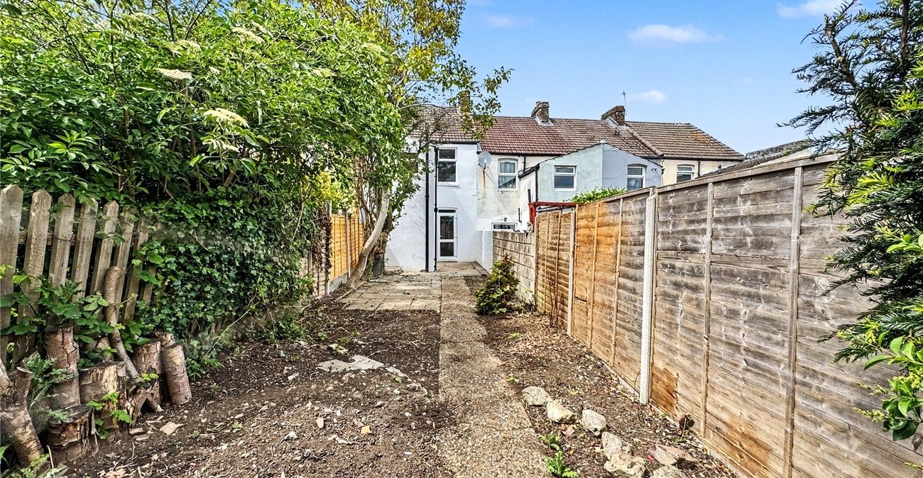 2 bedroom house for sale in Gillingham | Robinson Michael & Jackson