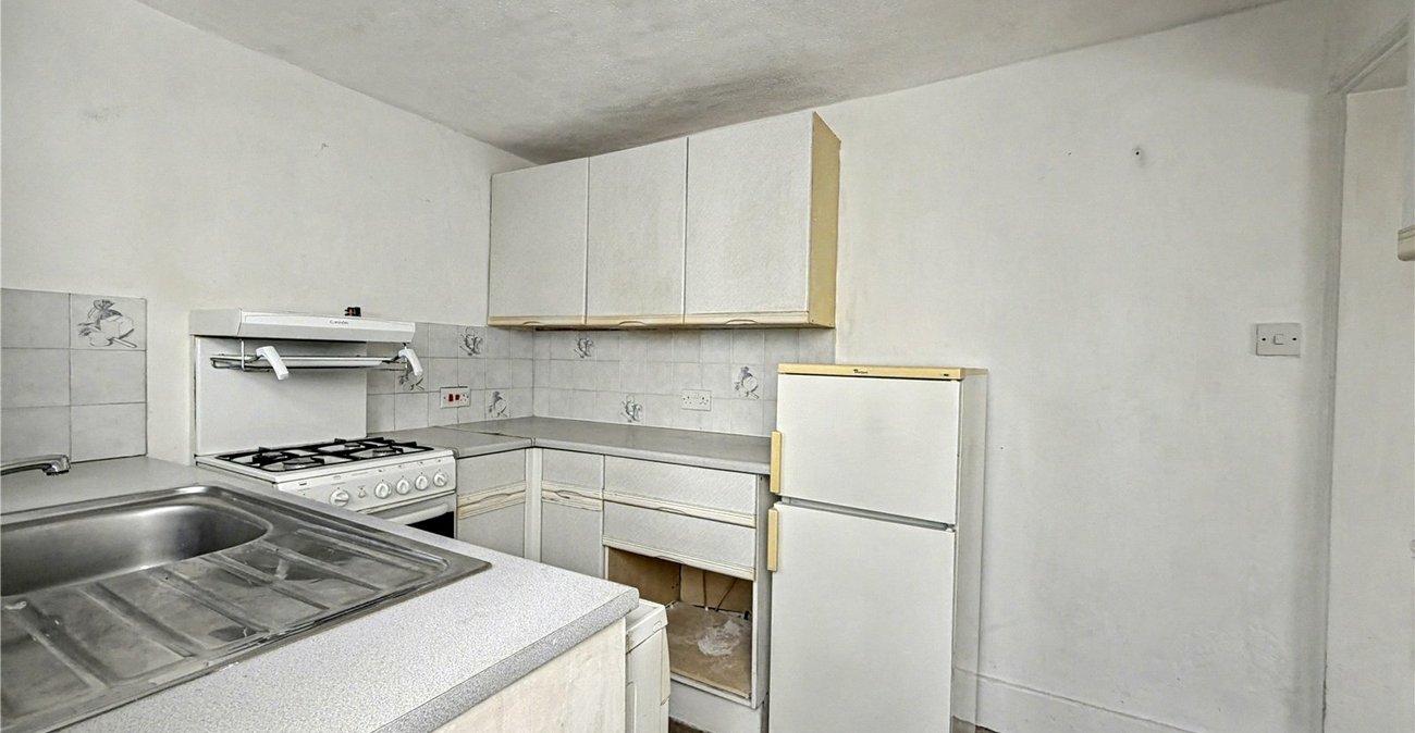 2 bedroom house for sale in Gillingham | Robinson Michael & Jackson