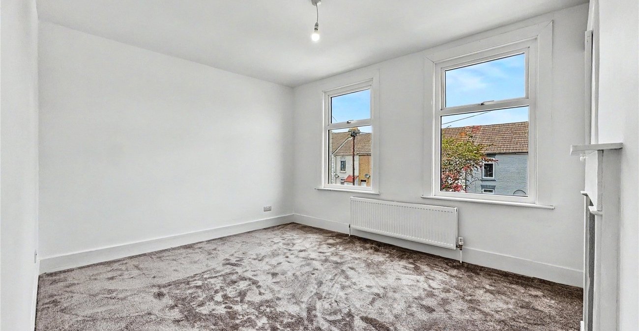 2 bedroom house for sale in Gillingham | Robinson Michael & Jackson