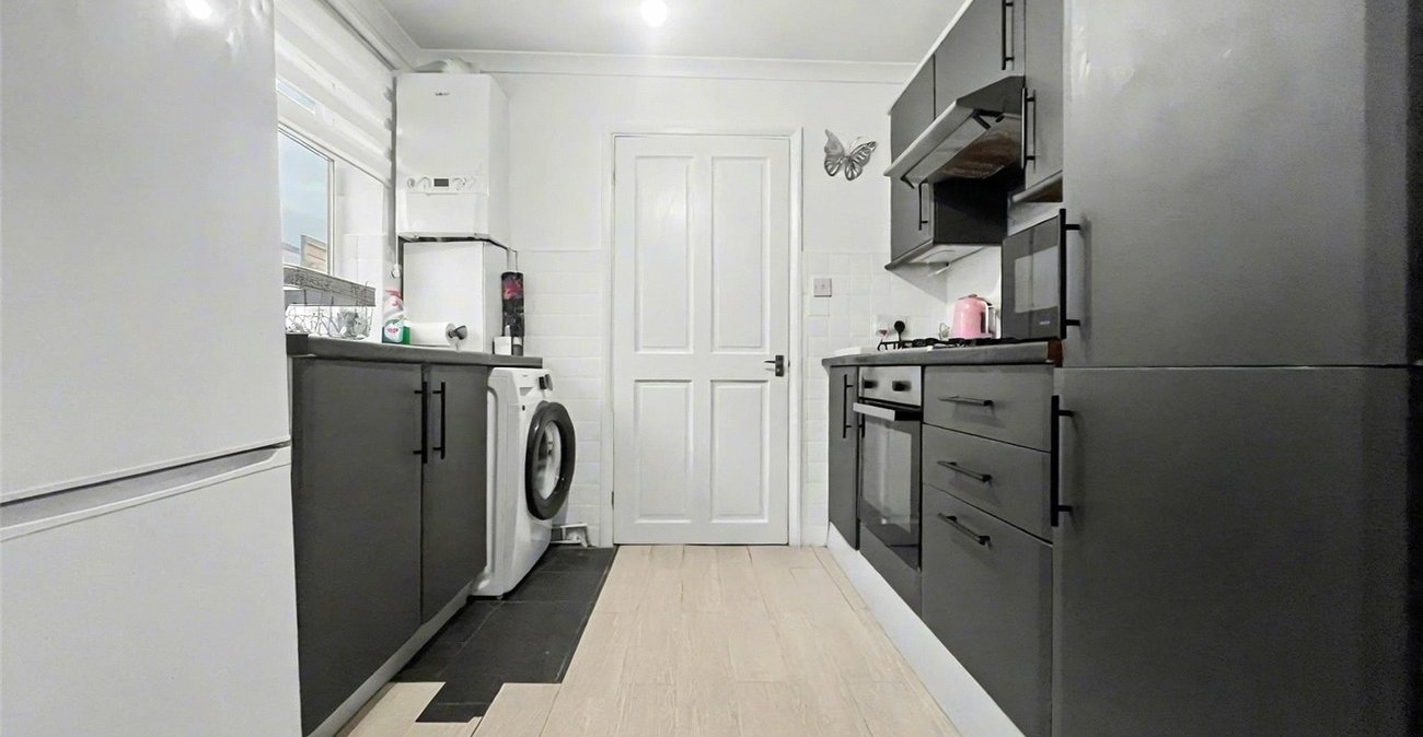 2 bedroom house for sale in Gillingham | Robinson Michael & Jackson