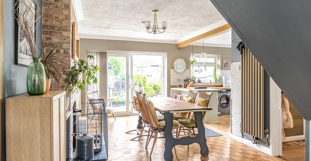 4 bedroom bungalow for sale in Orpington | Robinson Jackson