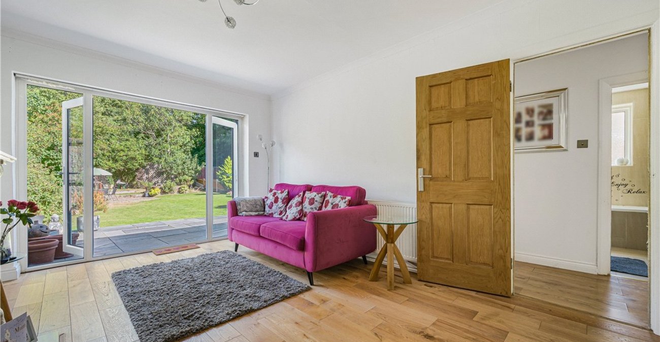 3 bedroom bungalow for sale in Orpington | Robinson Jackson