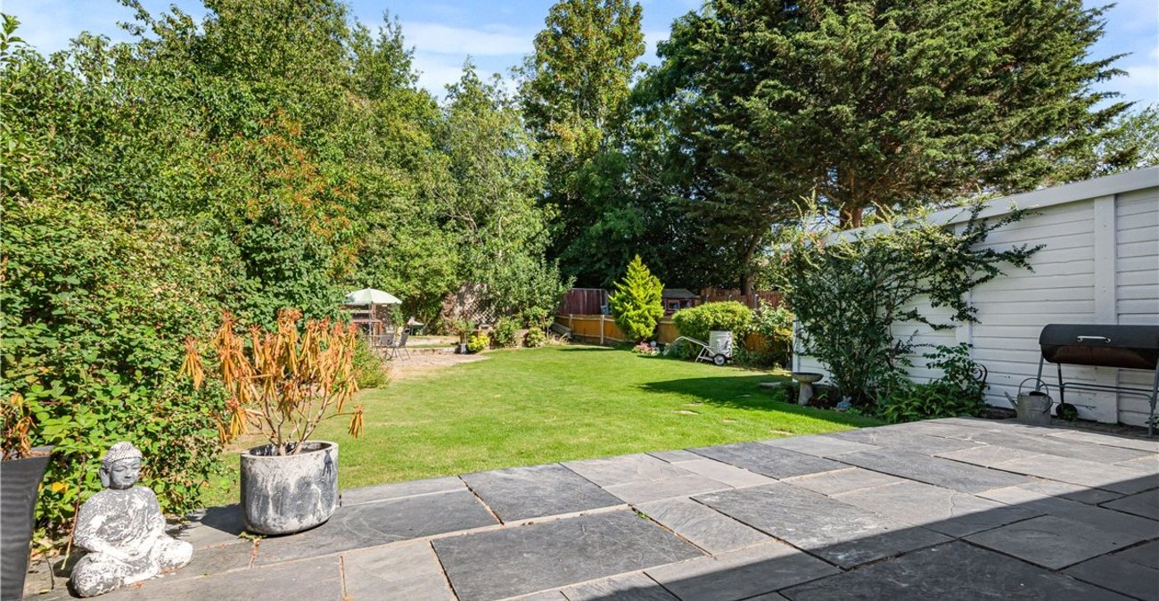 3 bedroom bungalow for sale in Orpington | Robinson Jackson