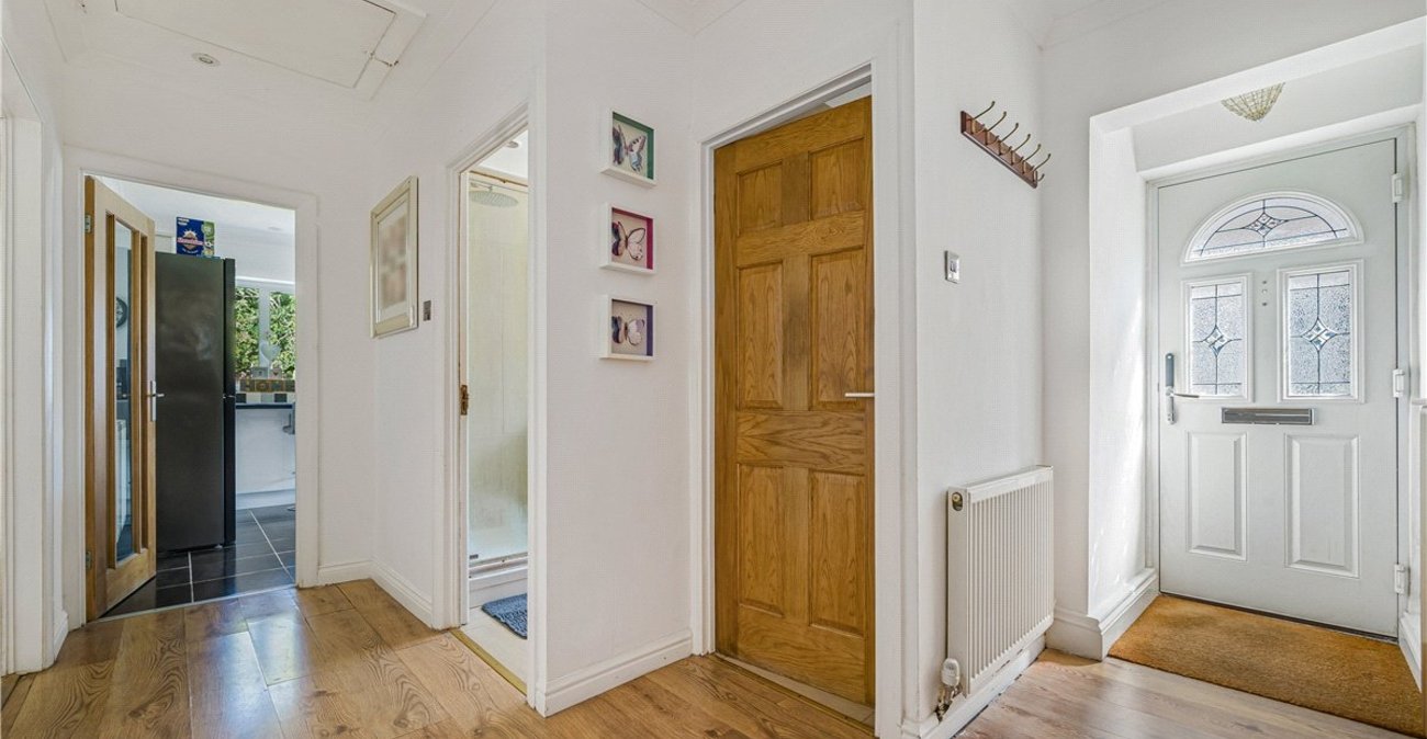 3 bedroom bungalow for sale in Orpington | Robinson Jackson
