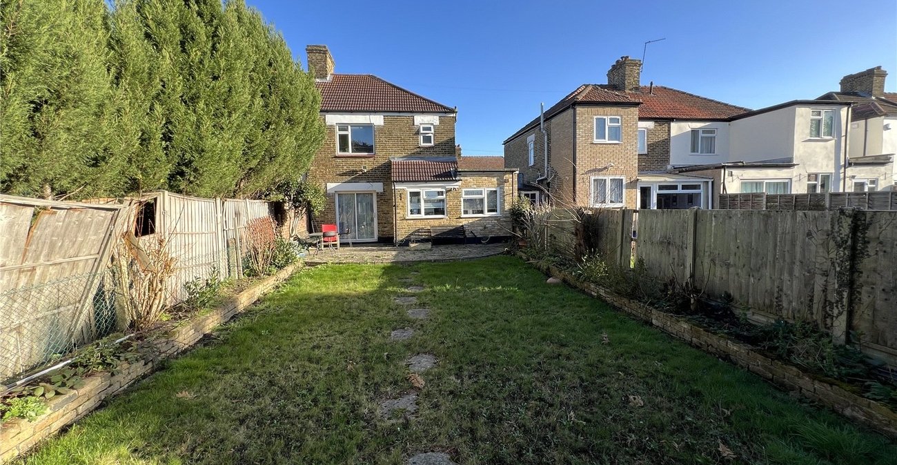 house for sale in Welling, Kent, DA16 Robinson Jackson