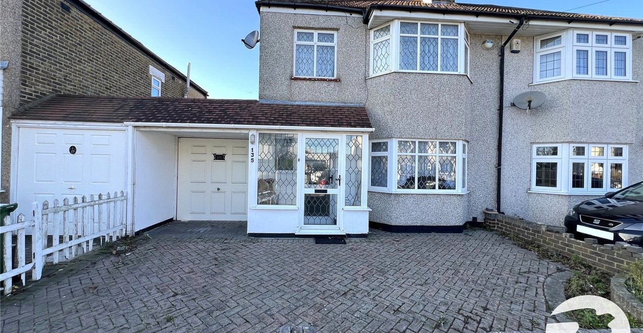 house for sale in Welling, Kent, DA16 Robinson Jackson