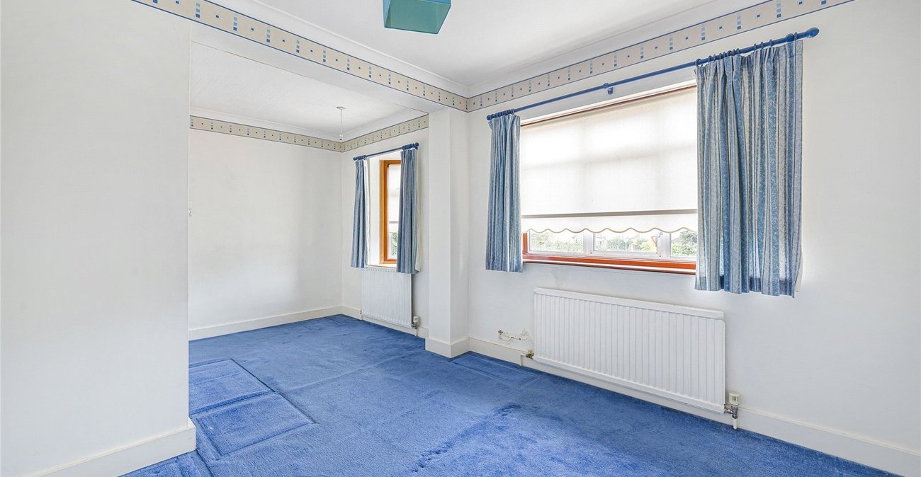 3 bedroom house for sale in Welling | Robinson Jackson