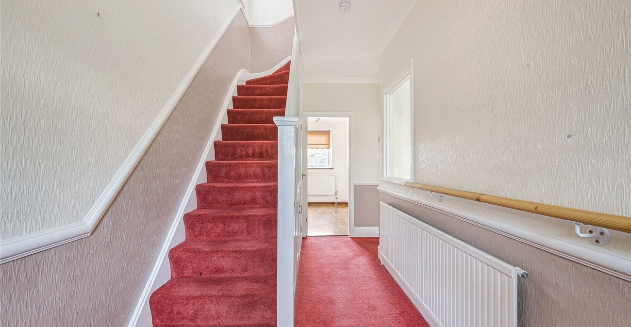 3 bedroom house for sale in Welling | Robinson Jackson