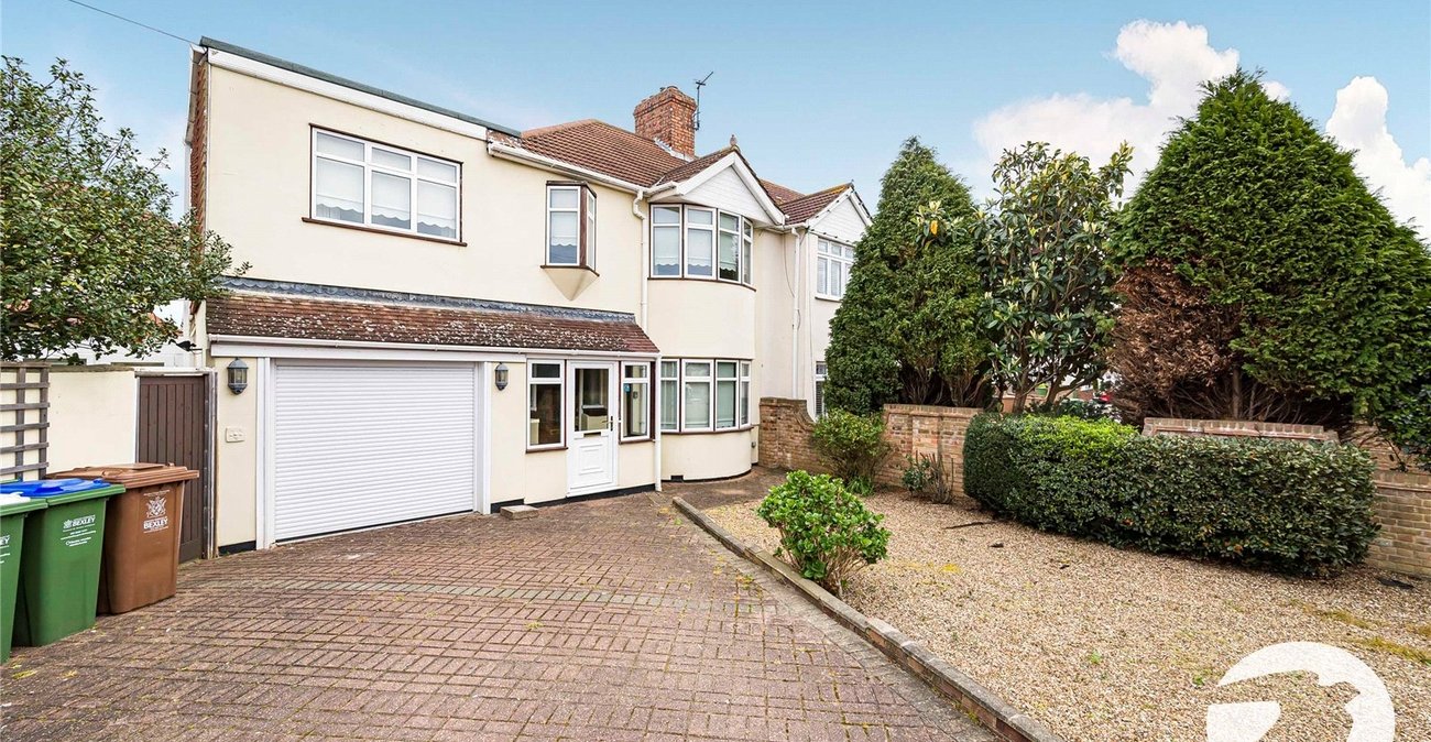 3 bedroom house for sale in Welling | Robinson Jackson