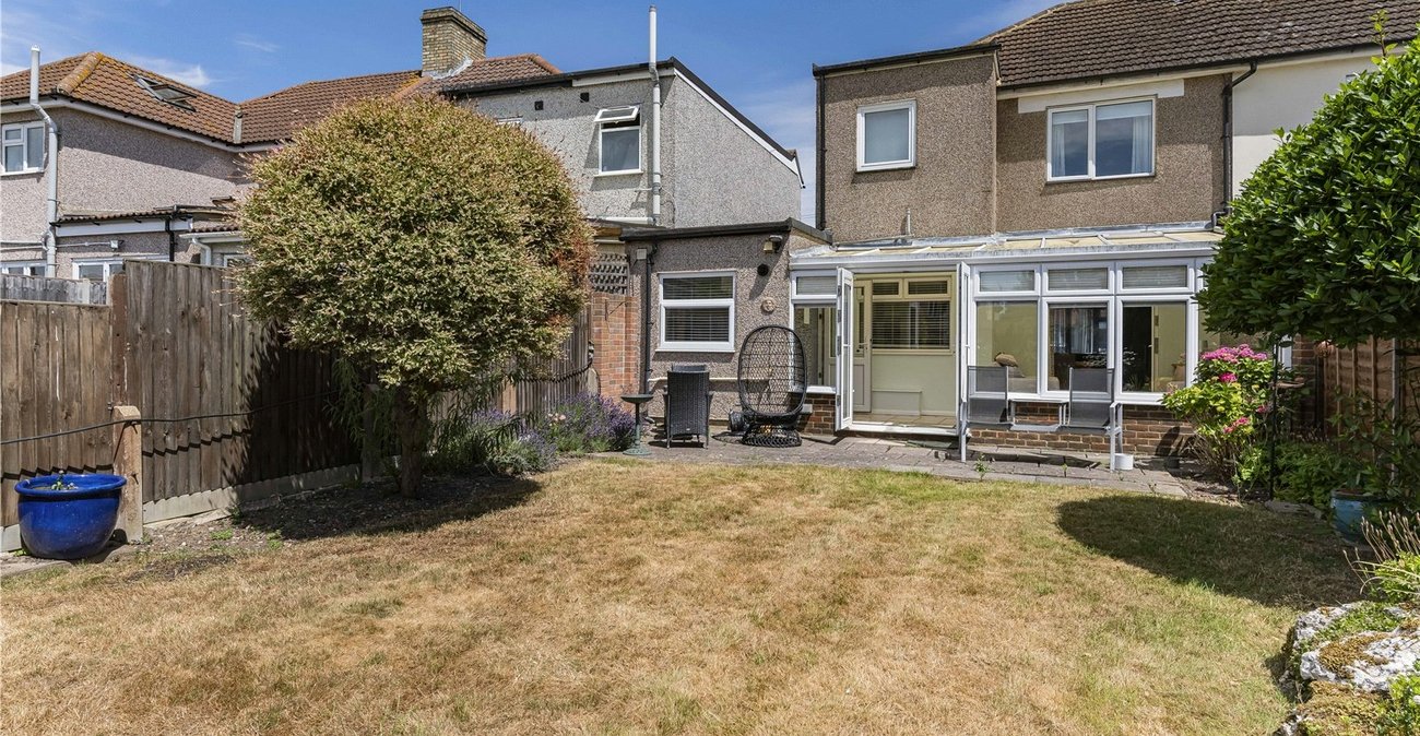 3 bedroom house for sale in Welling | Robinson Jackson