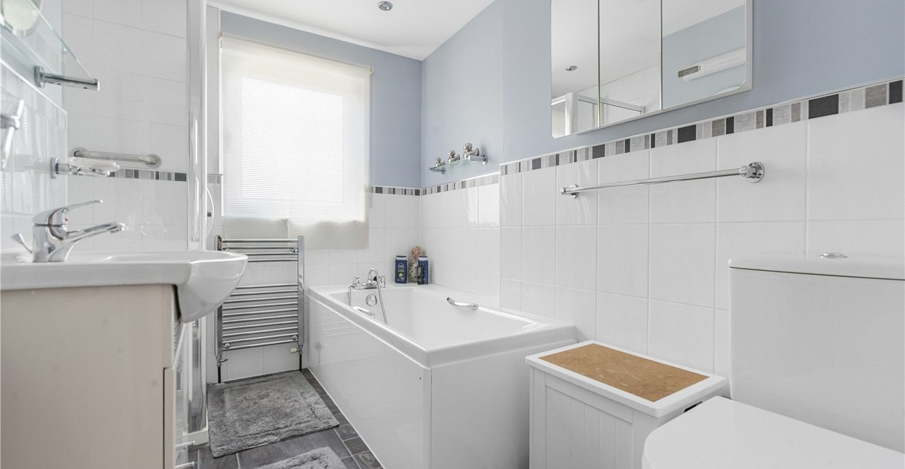 3 bedroom house for sale in Welling | Robinson Jackson