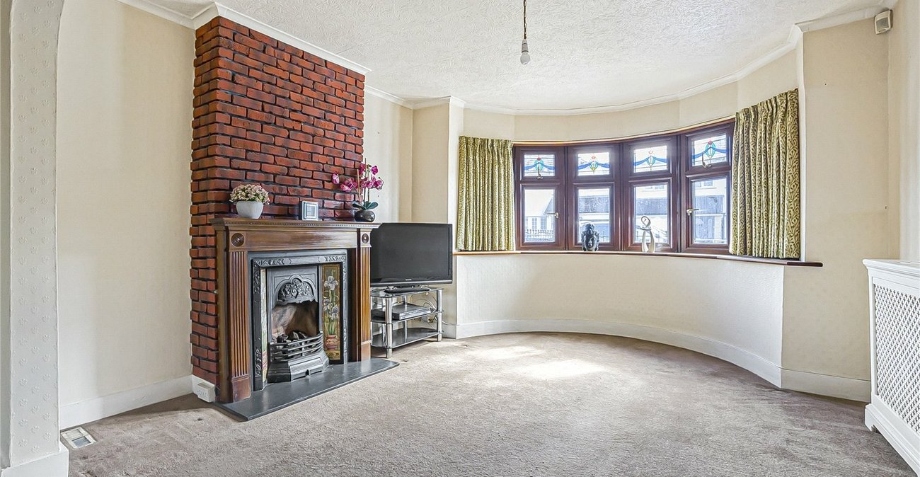 3 bedroom house for sale in Welling | Robinson Jackson