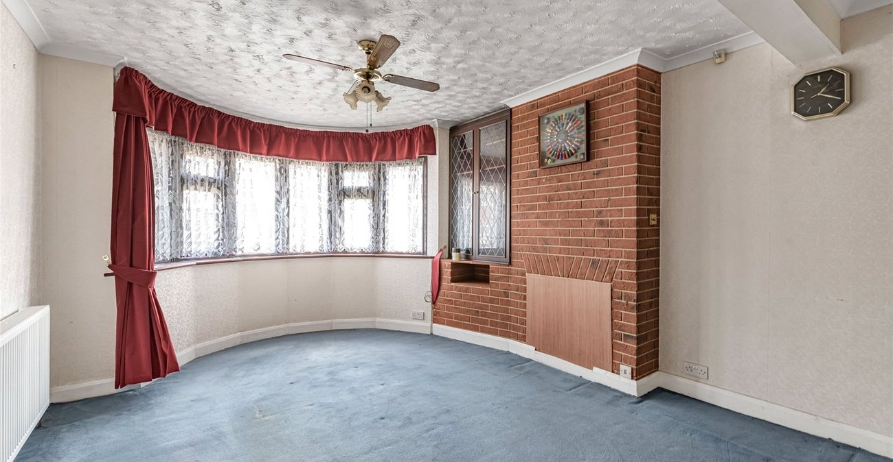 4 bedroom house for sale in Welling | Robinson Jackson
