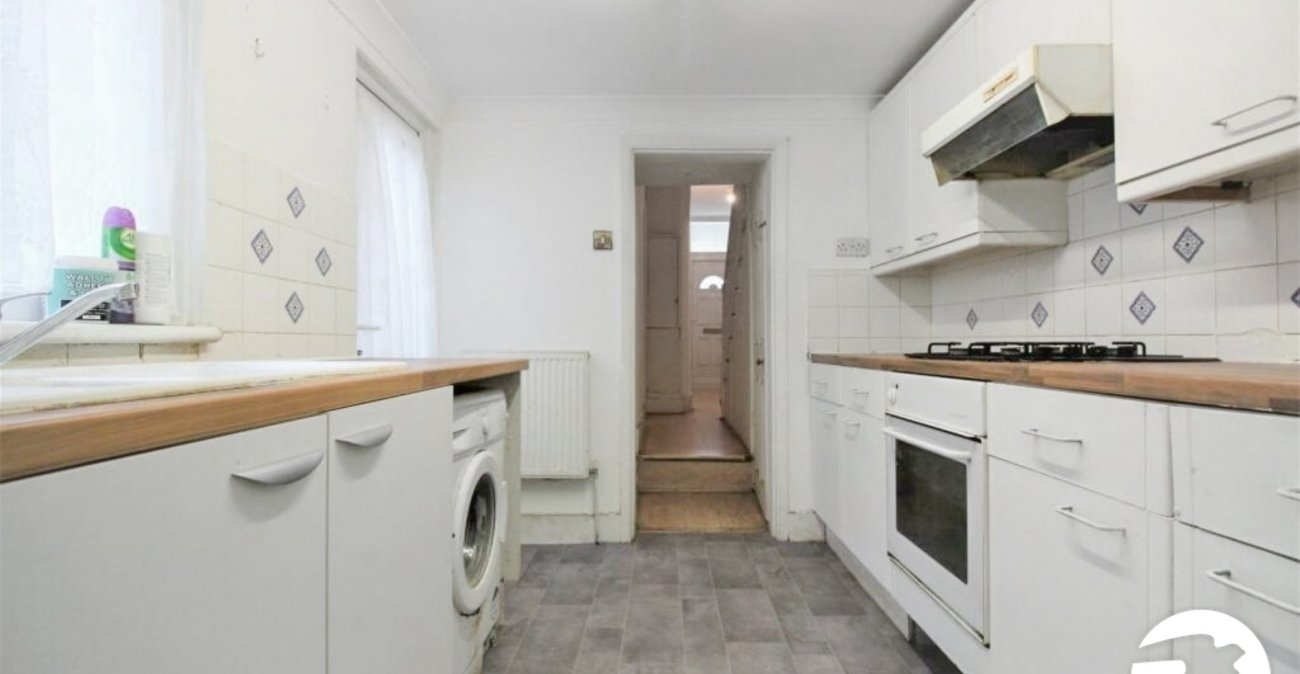 3 bedroom house for sale in Belvedere | Robinson Jackson