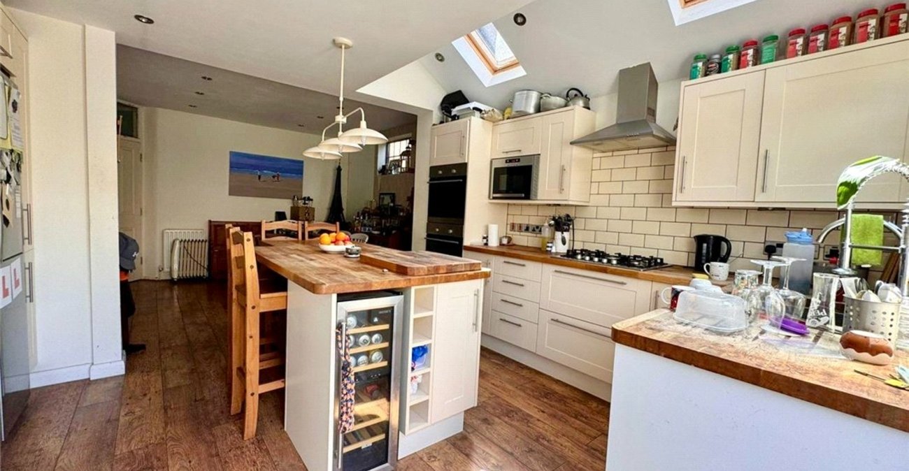 3 bedroom house for sale in Farnborough Village | Robinson Jackson