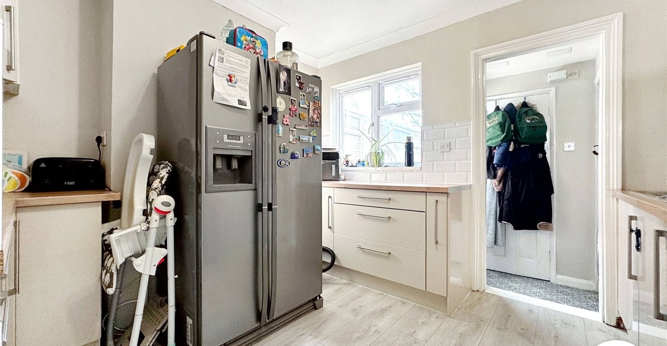 2 bedroom house for sale in Penenden Heath | Robinson Michael & Jackson