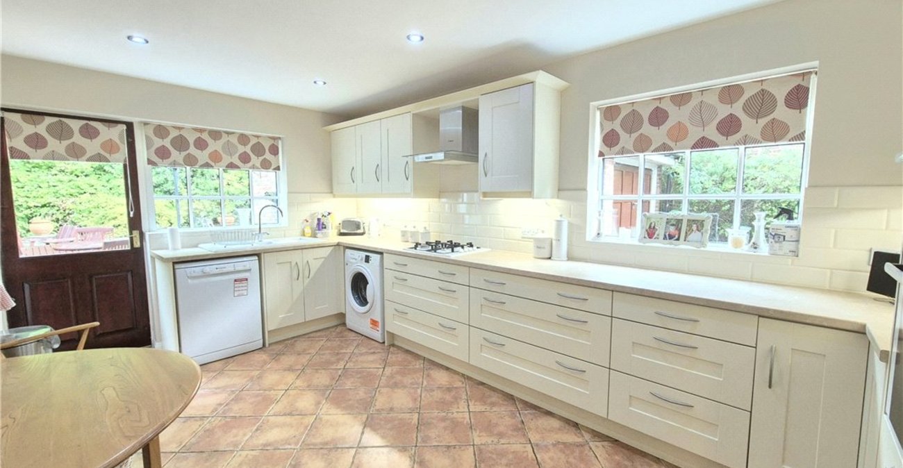 4 bedroom house for sale in Orpington | Robinson Jackson