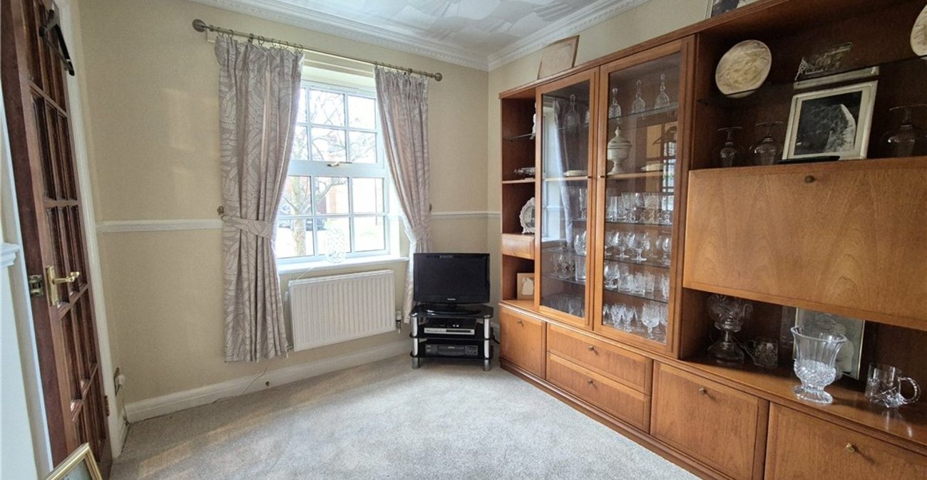 4 bedroom house for sale in Orpington | Robinson Jackson