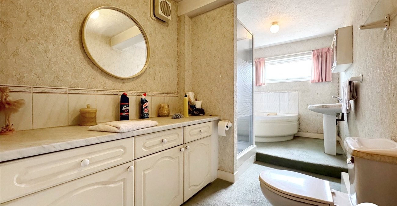 3 bedroom house for sale in Maidstone | Robinson Michael & Jackson