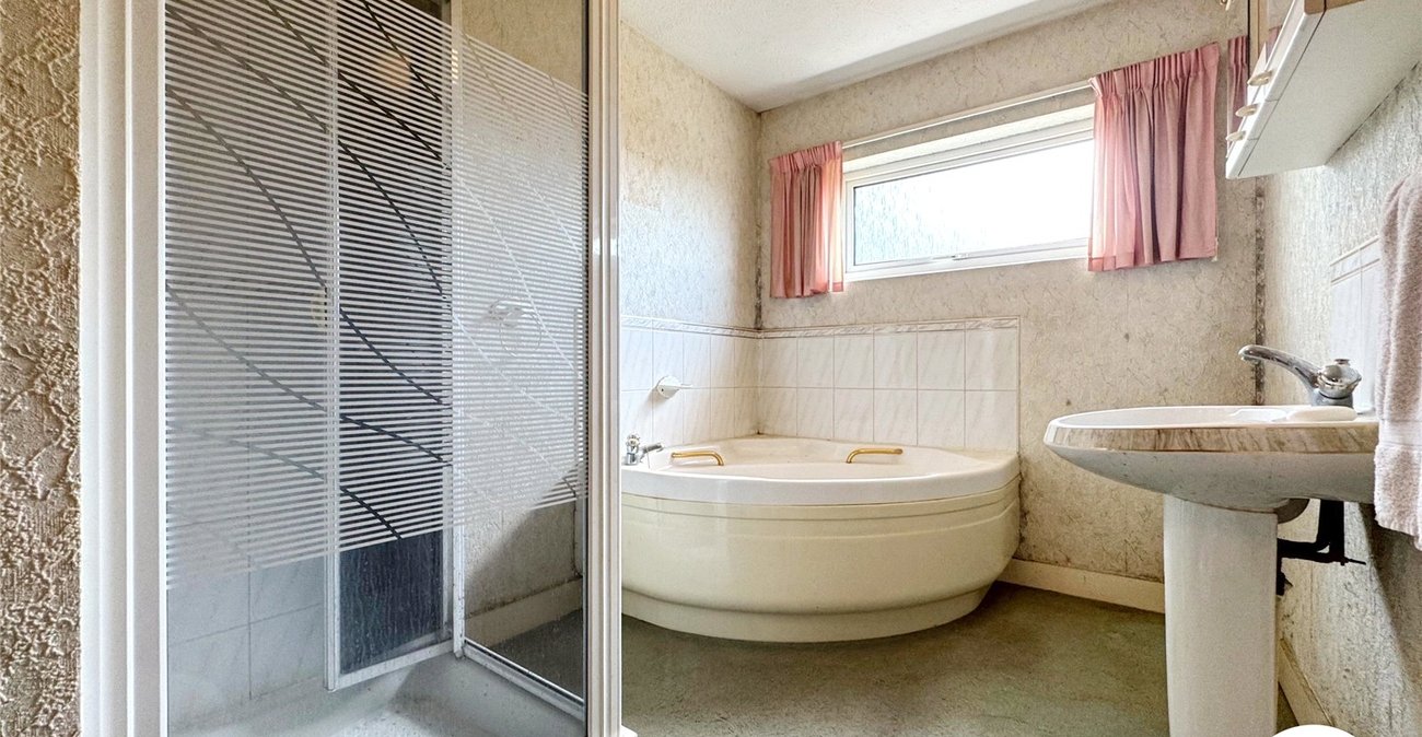 3 bedroom house for sale in Maidstone | Robinson Michael & Jackson