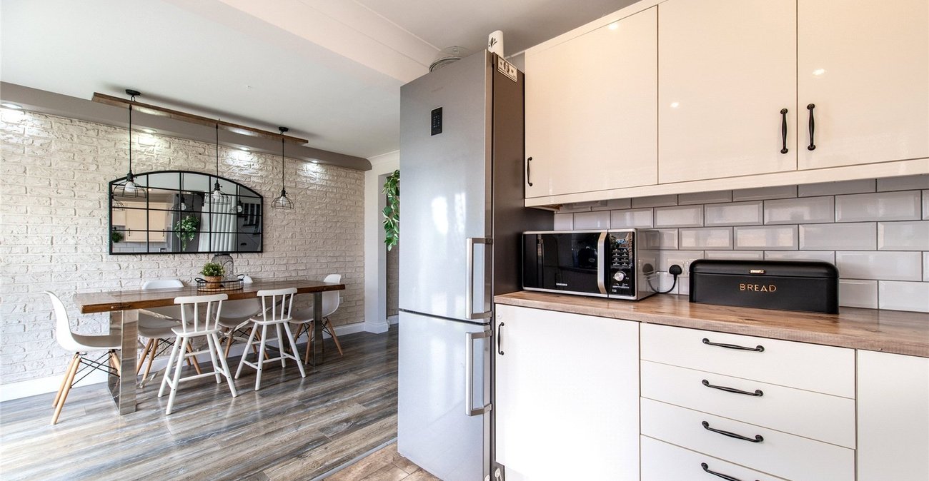 3 bedroom house for sale in Sittingbourne | Robinson Michael & Jackson