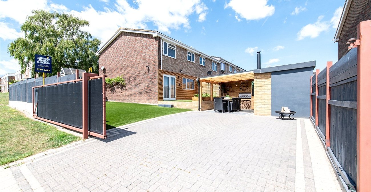 3 bedroom house for sale in Sittingbourne | Robinson Michael & Jackson