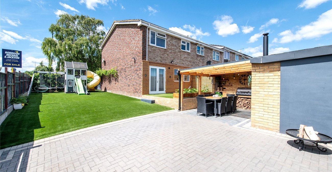 3 bedroom house for sale in Sittingbourne | Robinson Michael & Jackson