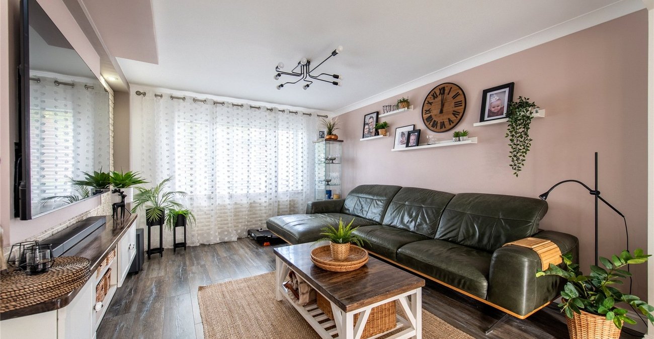 3 bedroom house for sale in Sittingbourne | Robinson Michael & Jackson