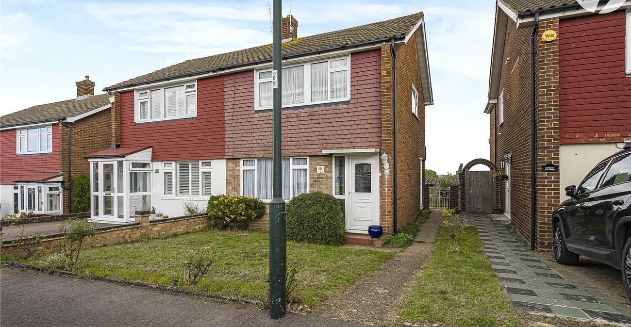 3 bedroom house for sale in Crayford | Robinson Jackson