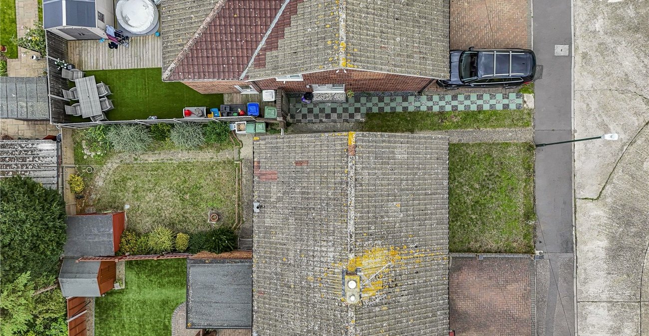 3 bedroom house for sale in Crayford | Robinson Jackson