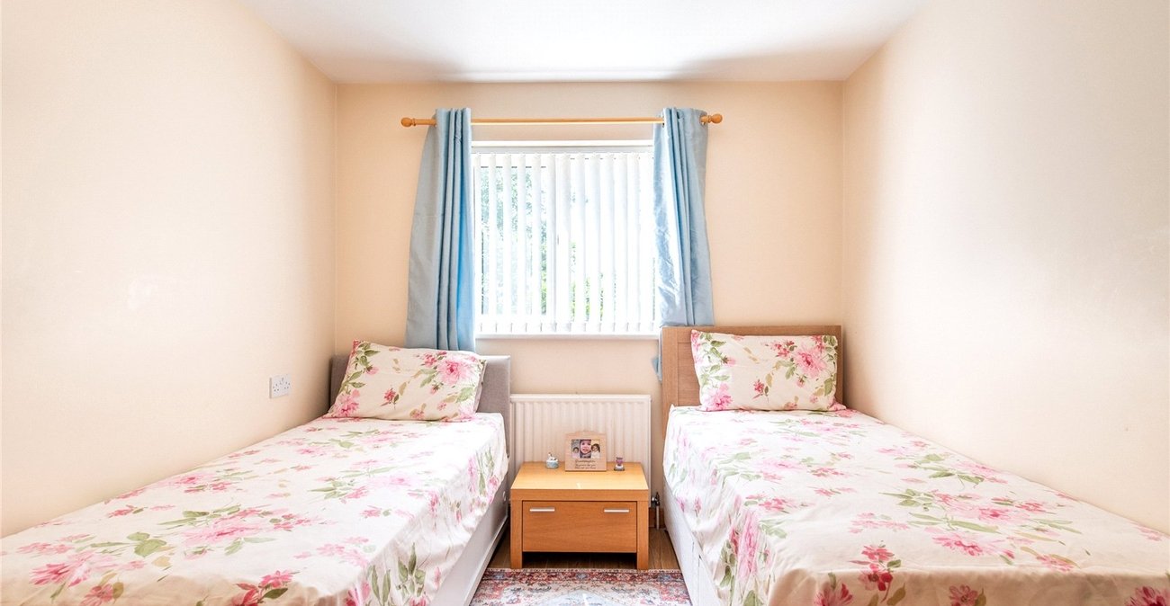 4 bedroom house for sale in Gravesend | Robinson Michael & Jackson