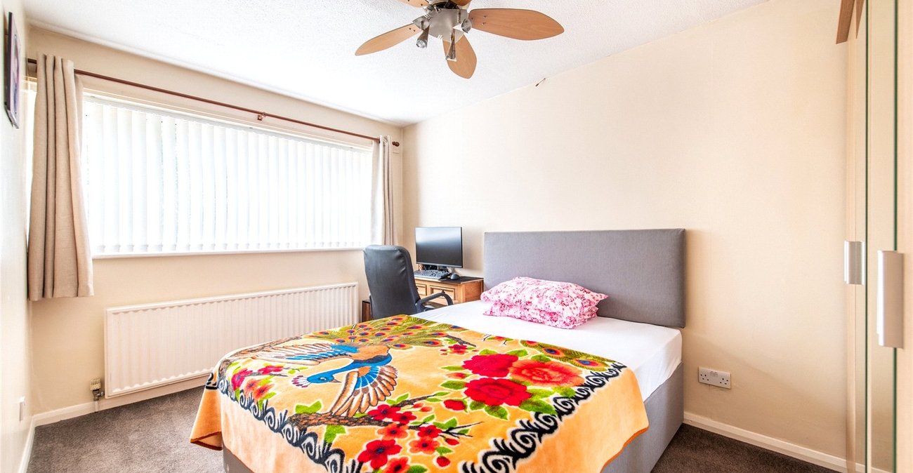 4 bedroom house for sale in Gravesend | Robinson Michael & Jackson