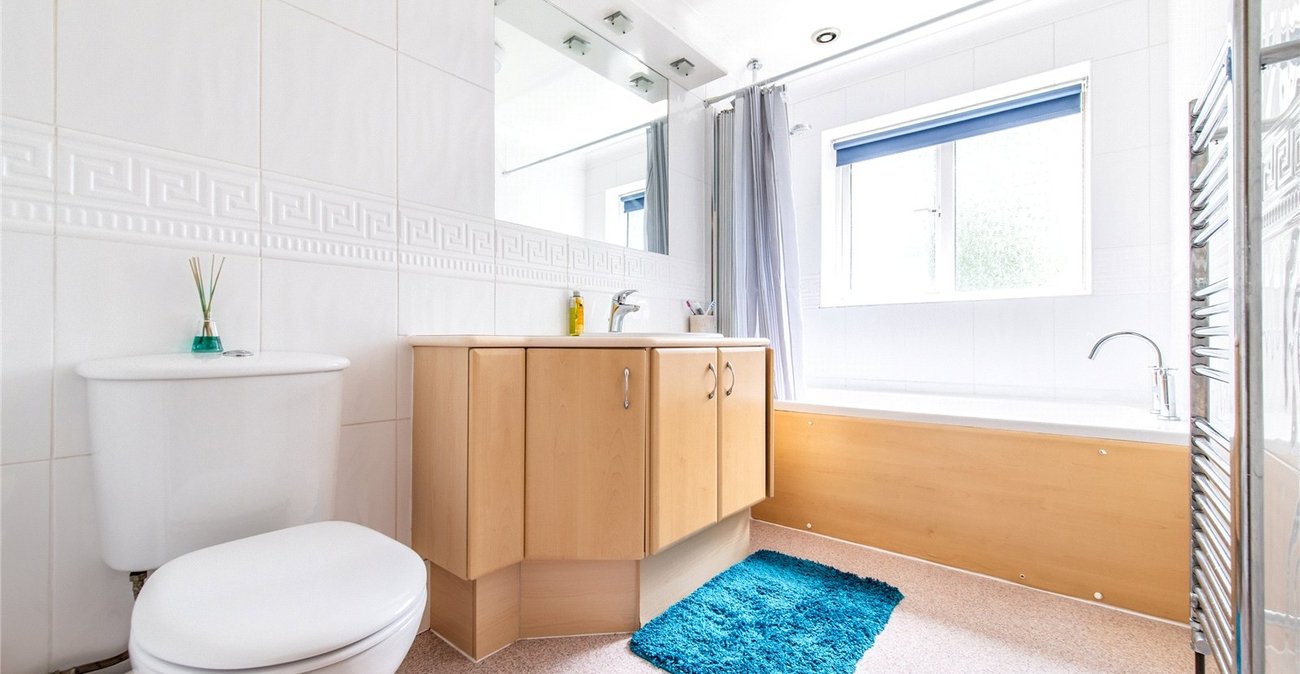4 bedroom house for sale in Gravesend | Robinson Michael & Jackson