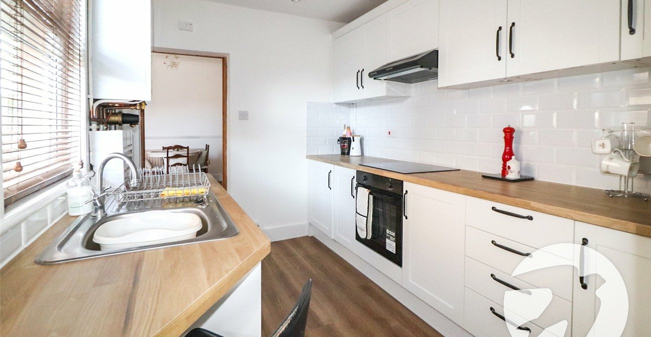 3 bedroom house for sale in Erith | Robinson Jackson