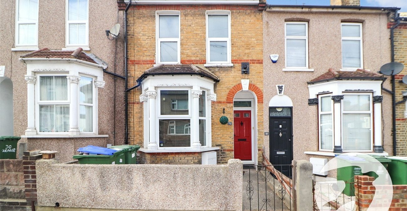 3 bedroom house for sale in Erith | Robinson Jackson