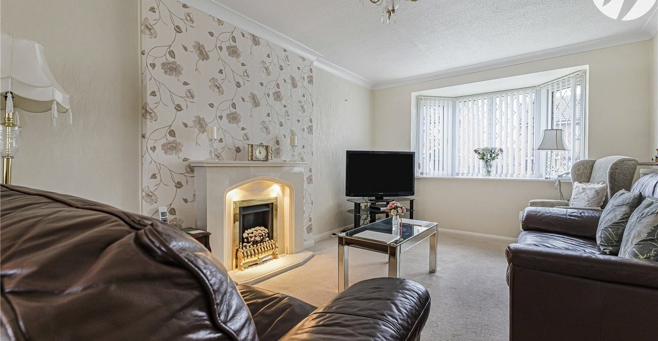 3 bedroom house for sale in Swanley | Robinson Jackson