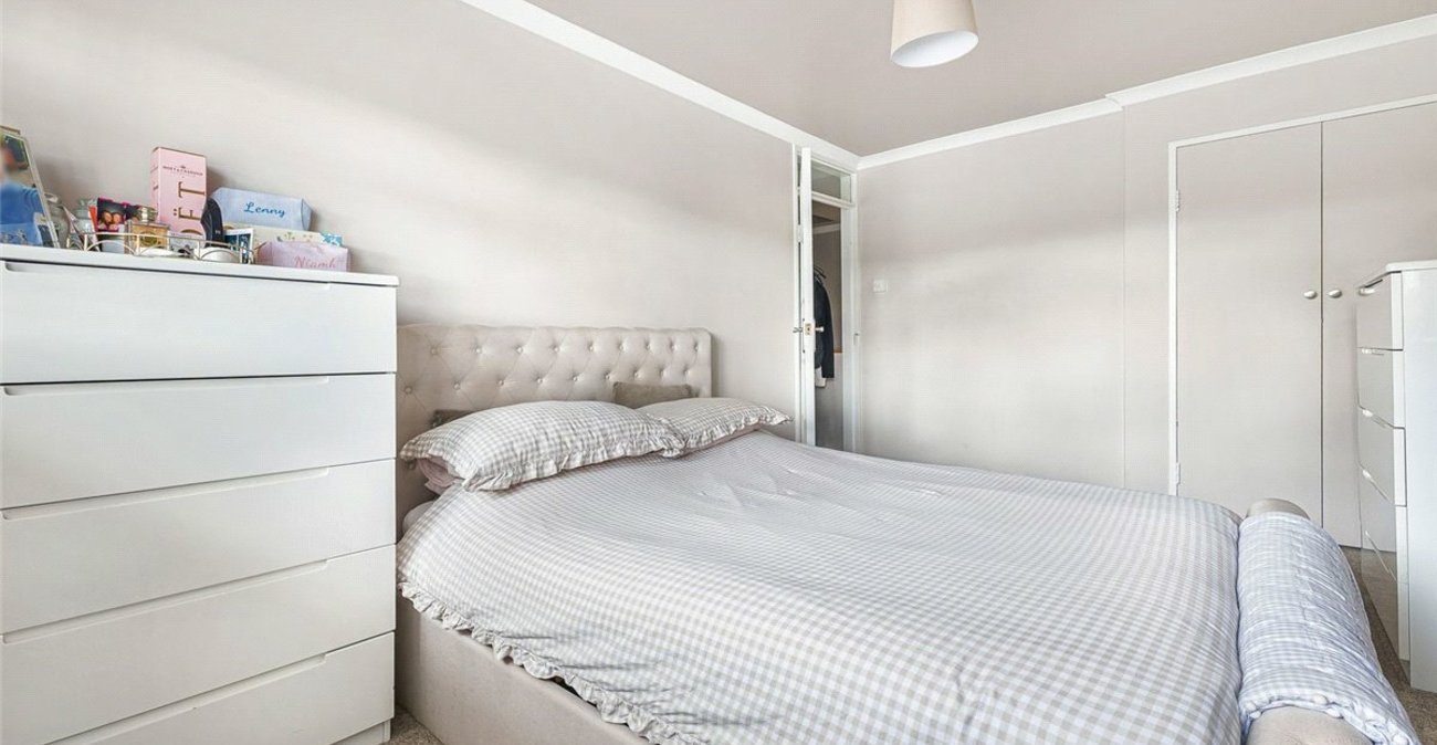 3 bedroom house for sale in Crofton | Robinson Jackson