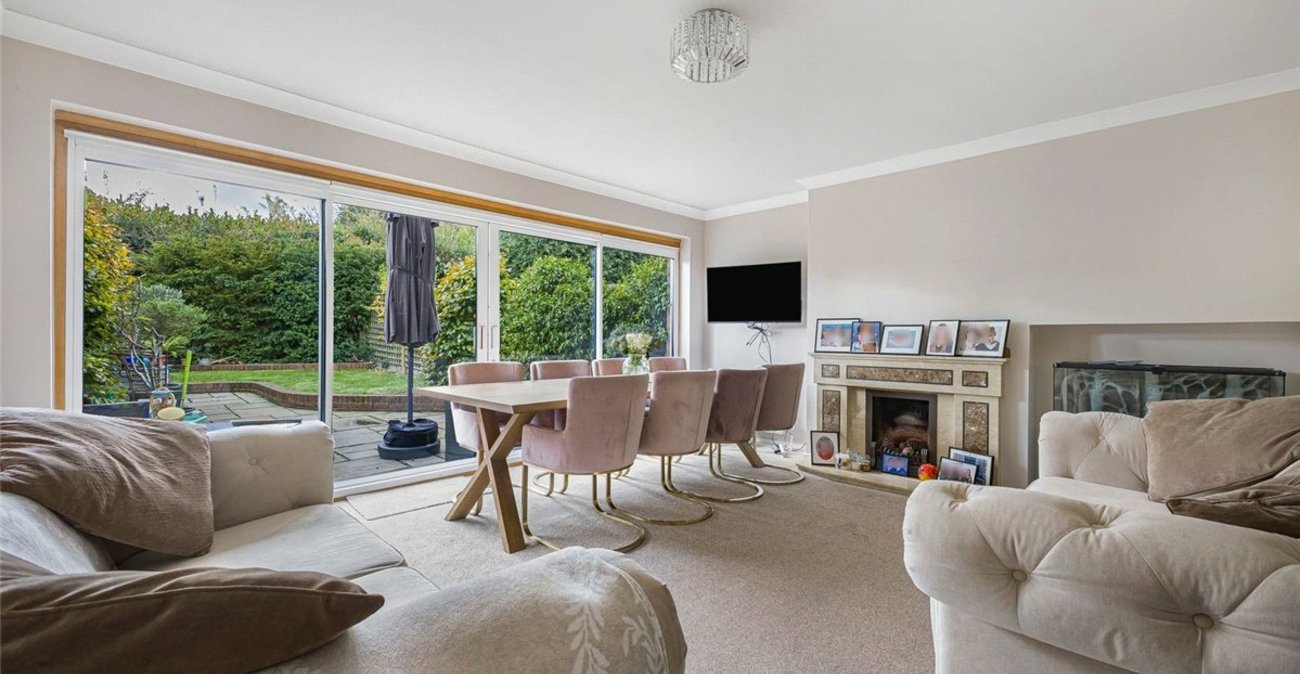 3 bedroom house for sale in Crofton | Robinson Jackson