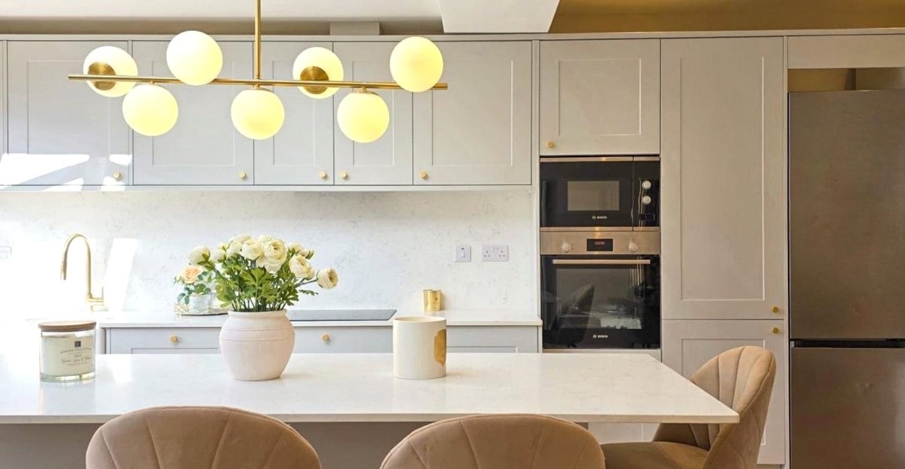 5 bedroom house for sale in London | Robinson Jackson