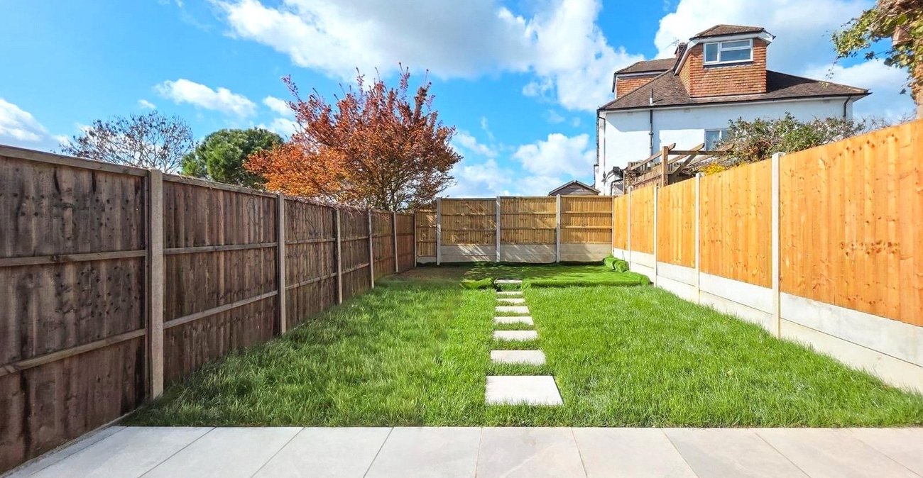 5 bedroom house for sale in London | Robinson Jackson