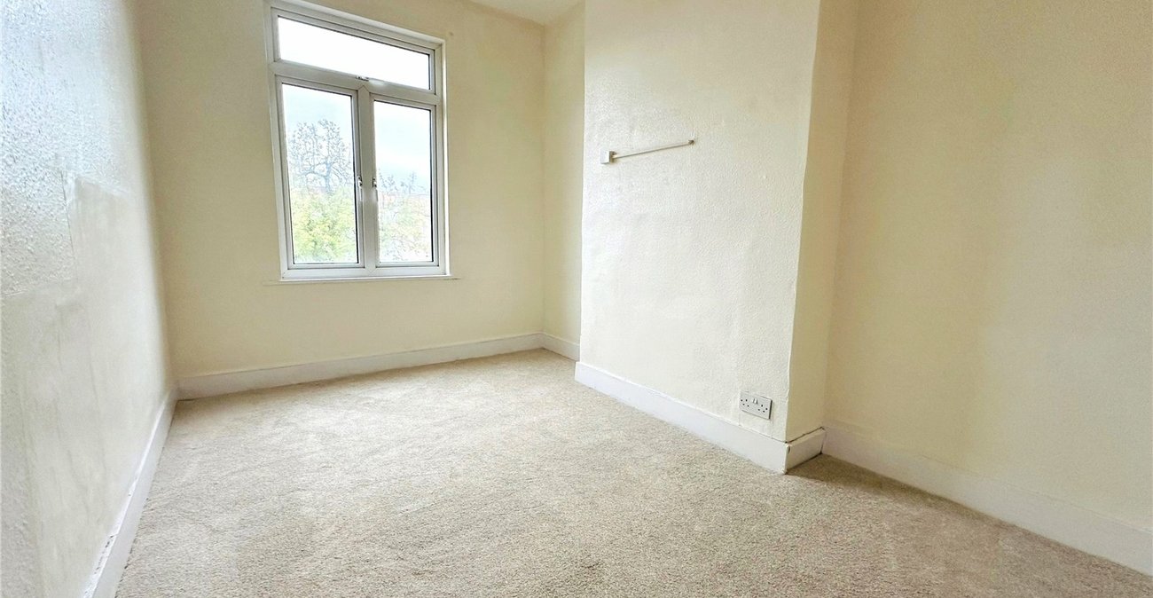 2 bedroom house for sale in Catford | Robinson Jackson