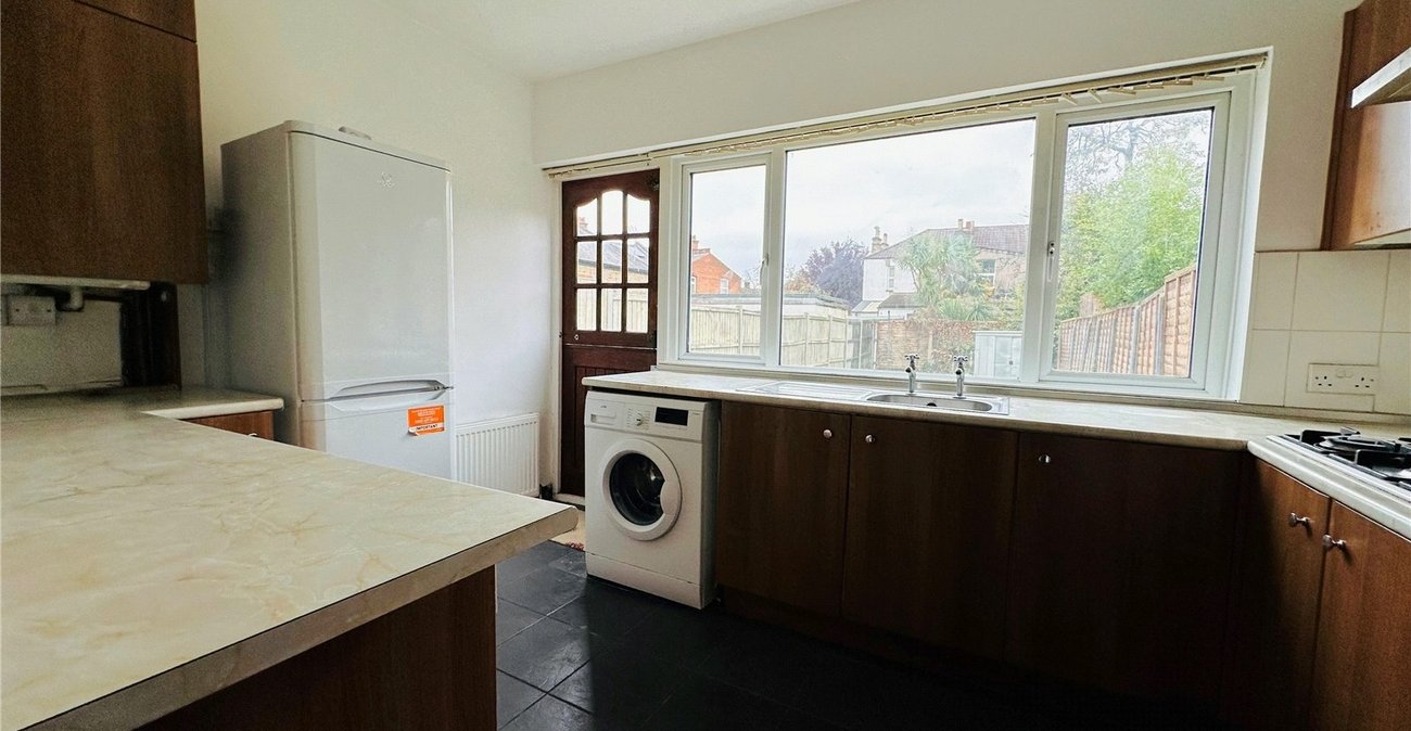 2 bedroom house for sale in Catford | Robinson Jackson