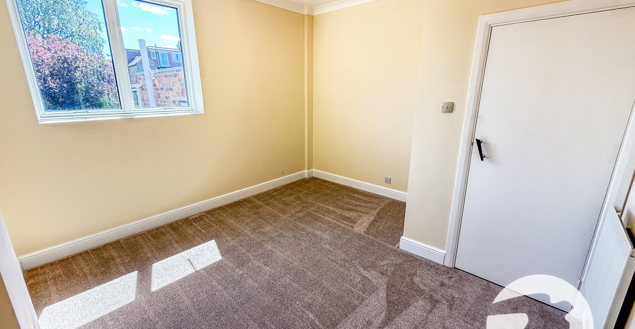 6 bedroom house for sale in London | Robinson Jackson