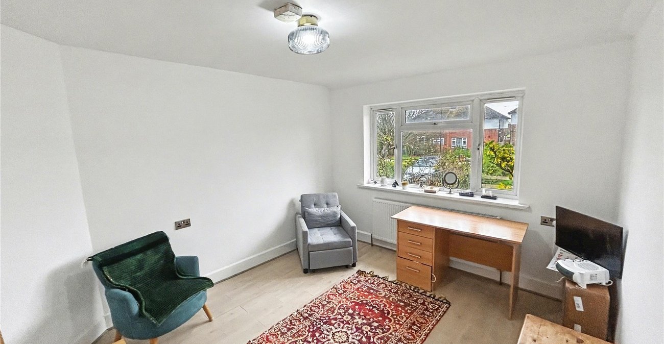 1 bedroom bungalow for sale in Welling | Robinson Jackson