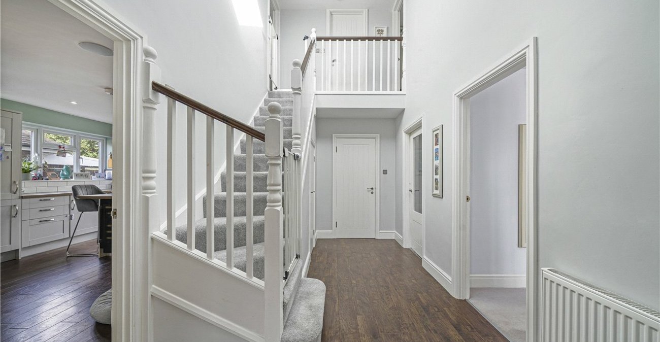 4 bedroom bungalow for sale in Green Street Green | Robinson Jackson